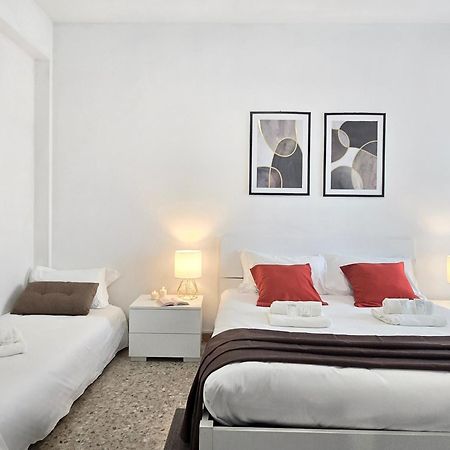 Romeway Apartment - Metro & Parking Exterior foto